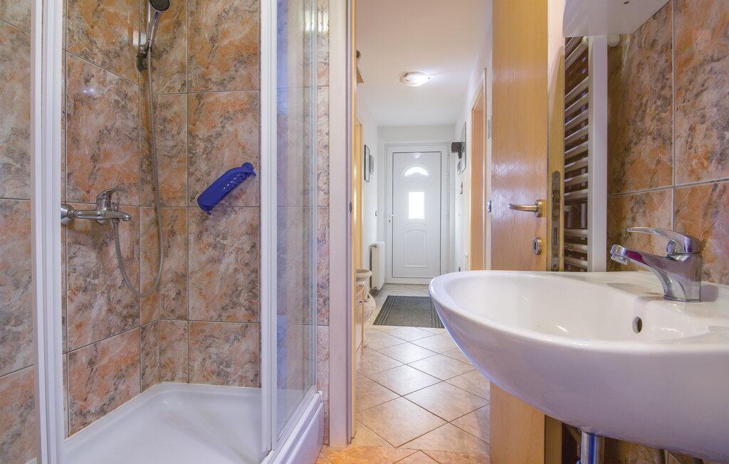 A-14384-a - Alloggi privati - Appartamenti con piscina per famiglie Fratrici, Umago - Umag