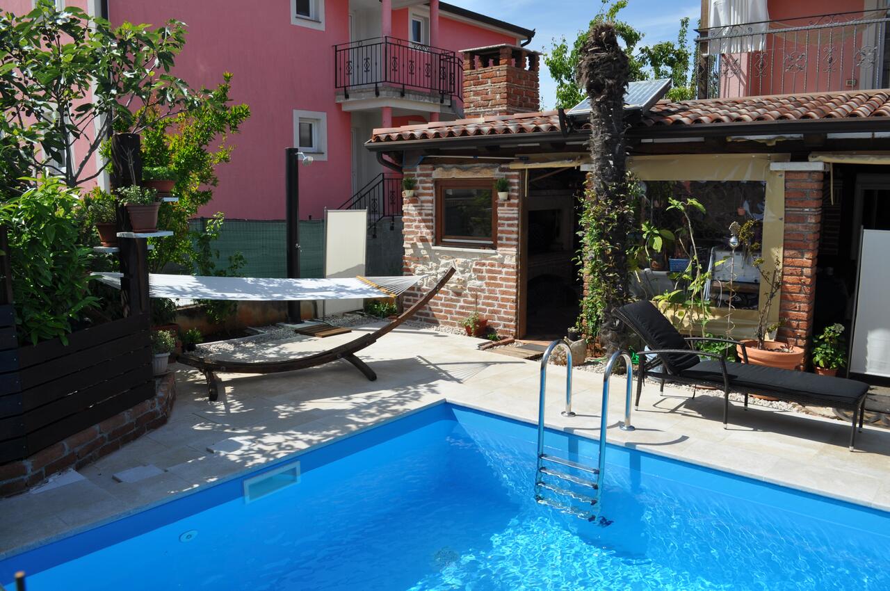 Giardino - Appartamenti con piscina per famiglie Fratrici, Umago - Umag