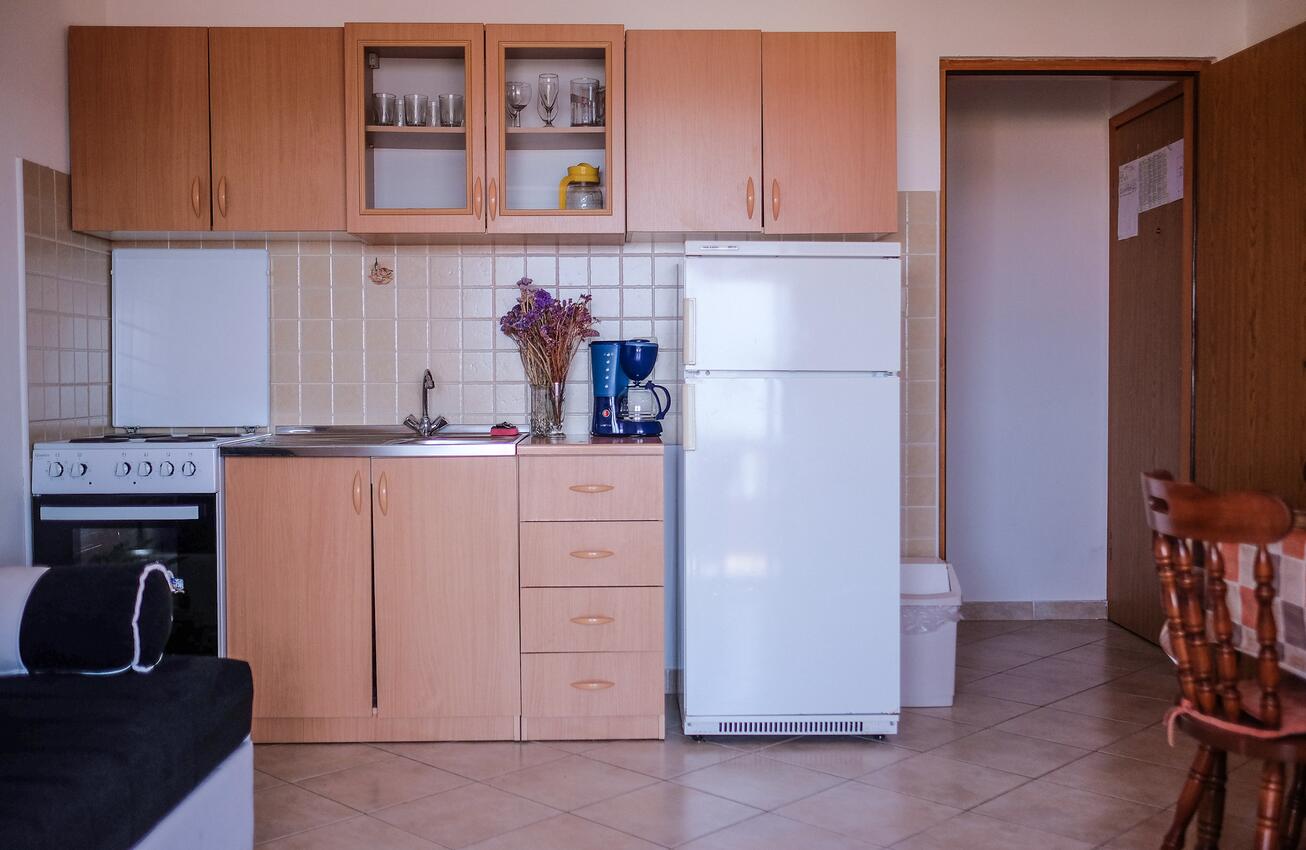Apartments with parking space Barbat, Rab - 14390