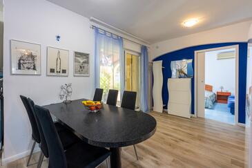 Apartments with parking space Banjole, Pula - 14391