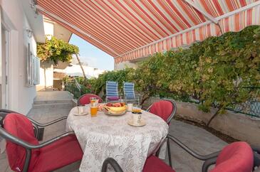 One bedroom apartment Omiš (A-14422-c(