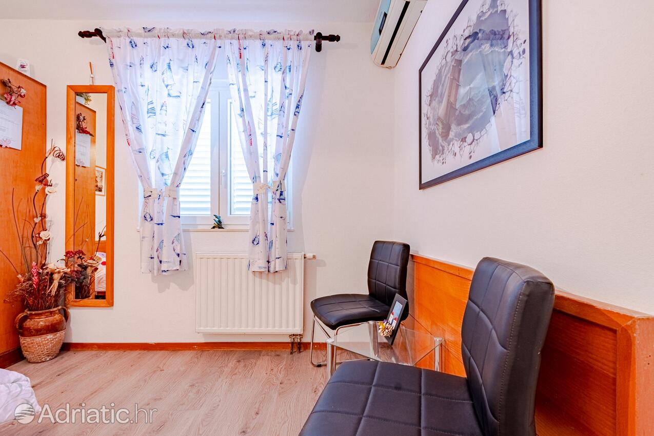 AS-14434-b - Private accommodation - Apartments and rooms with parking space Mali Ston, Pelješac