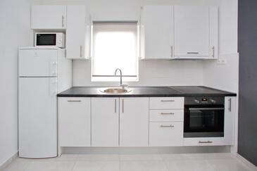 Apartments with parking space Bibinje, Zadar - 14436