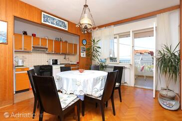 Apartments by the sea Sumpetar, Omiš - 14450