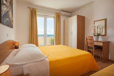 Apartmani s parkingom Tučepi, Makarska - 14457