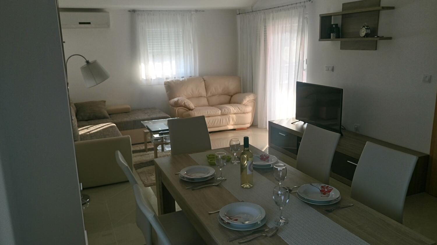 Appartamenti con parcheggio Brevilacqua - Privlaka, Zara - Zadar - 14465