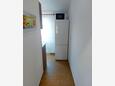 Sabunike, Hallway in the apartment, (pet friendly) and WiFi.