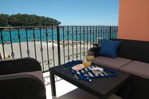 Three bedroom apartment Prižba Three bedroom apartment Prižba, Korčula (A-14499-b)