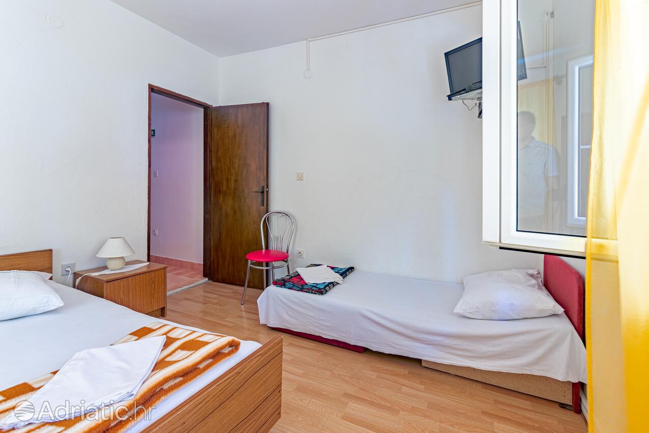 A-14511-a - Private accommodation - Apartments by the sea Cove Vela Stiniva, Hvar