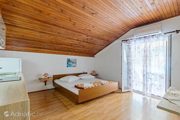 Apartments by the sea Cove Vela Stiniva, Hvar - 14511