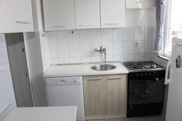 Apartmani s parkingom Pula - 14533