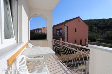 Apartments by the sea Slatine, Čiovo - 14541