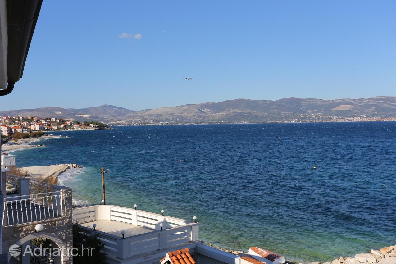 A-14541-d - Private accommodation - Apartments by the sea Slatine, Čiovo