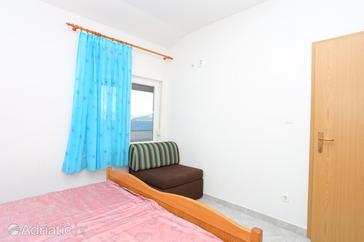 A-14541-d - Private accommodation - Apartments by the sea Slatine, Čiovo