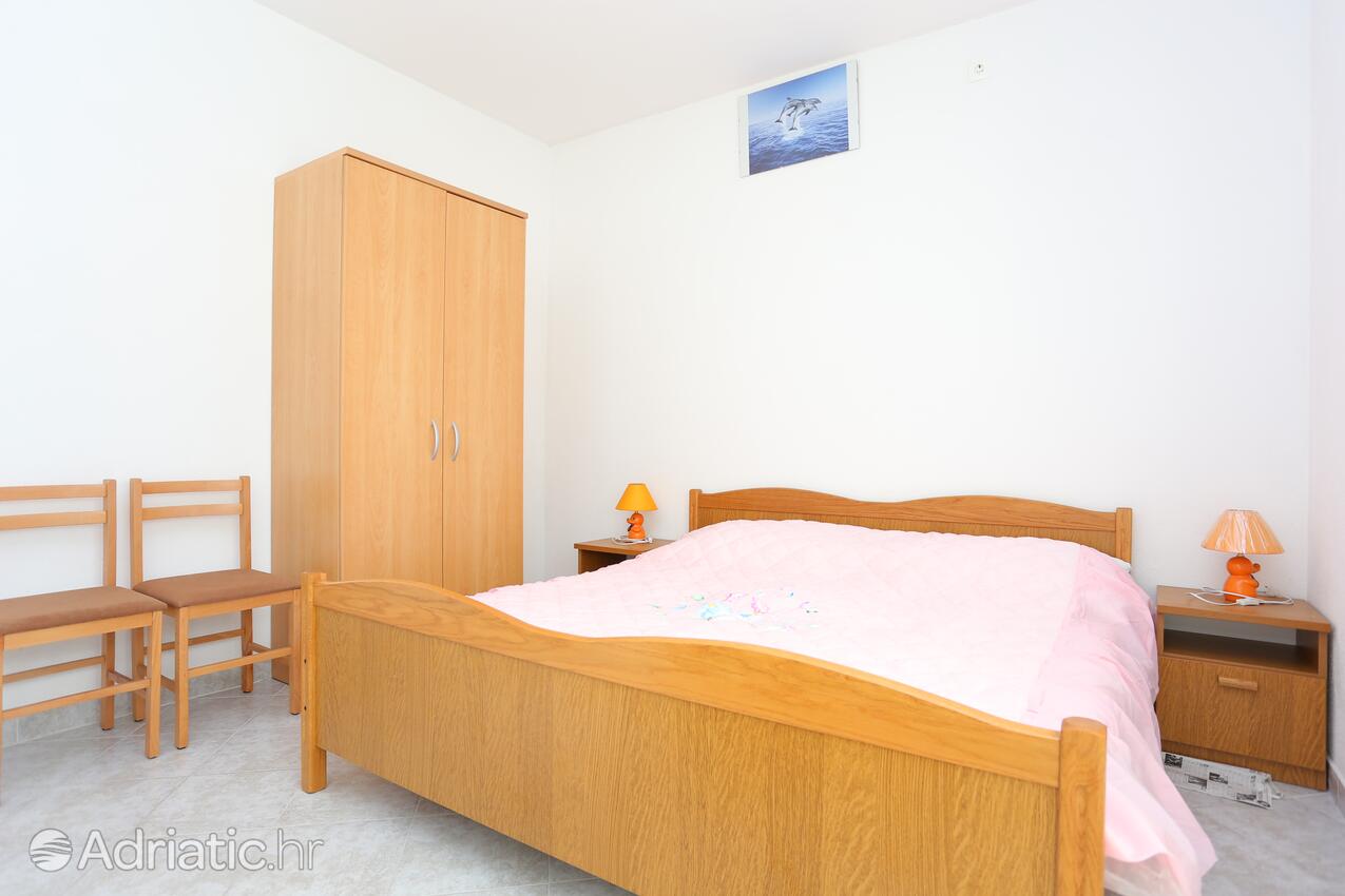 A-14541-e - Private accommodation - Apartments by the sea Slatine, Čiovo
