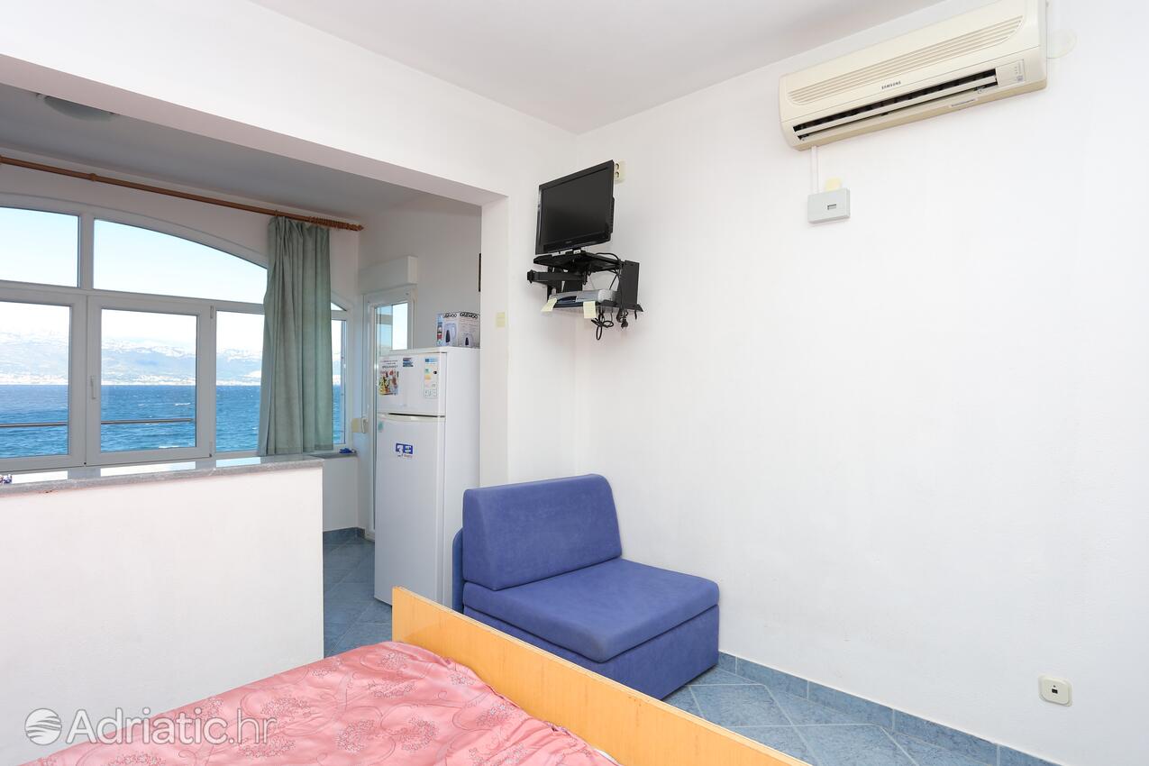 AS-14541-a - Private accommodation - Apartments by the sea Slatine, Čiovo