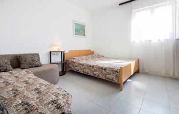 Apartments with parking space Pješčana Uvala, Pula - 14564