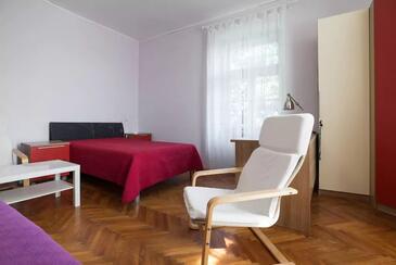 Apartment with terrace Pula, Istria