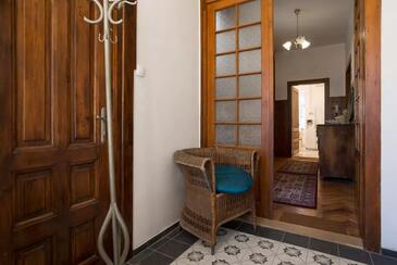 Apartment with terrace Pula, Istria