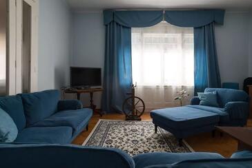 Apartment with terrace Pula, Istria