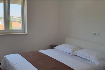 Apartmani uz more Bilo, Primošten - 14601