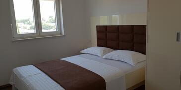 Apartments by the sea Bilo, Primošten - 14601