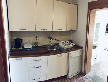 Apartmani uz more Korčula - 14612
