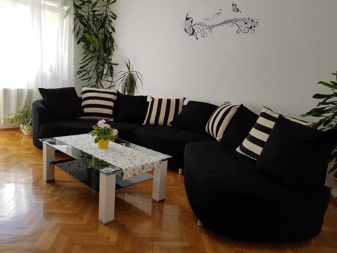 Apartment with balcony Omiš, Central Dalmatia