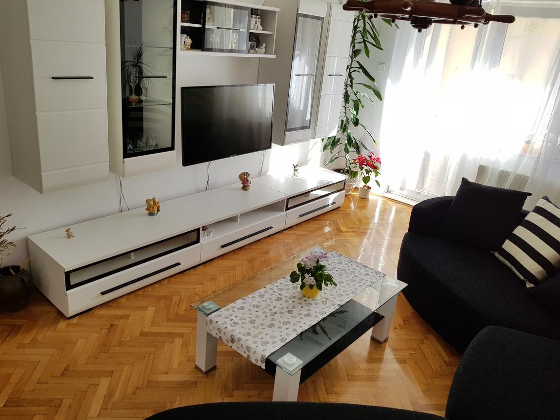 Apartment with balcony Omiš, Central Dalmatia