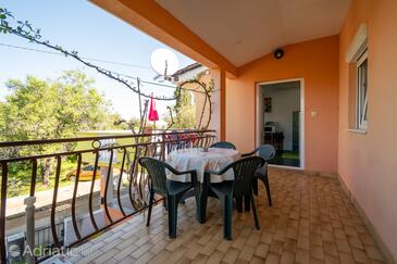 Ferienwohnungen mit Parkplatz Petrcane, Zadar - 14628