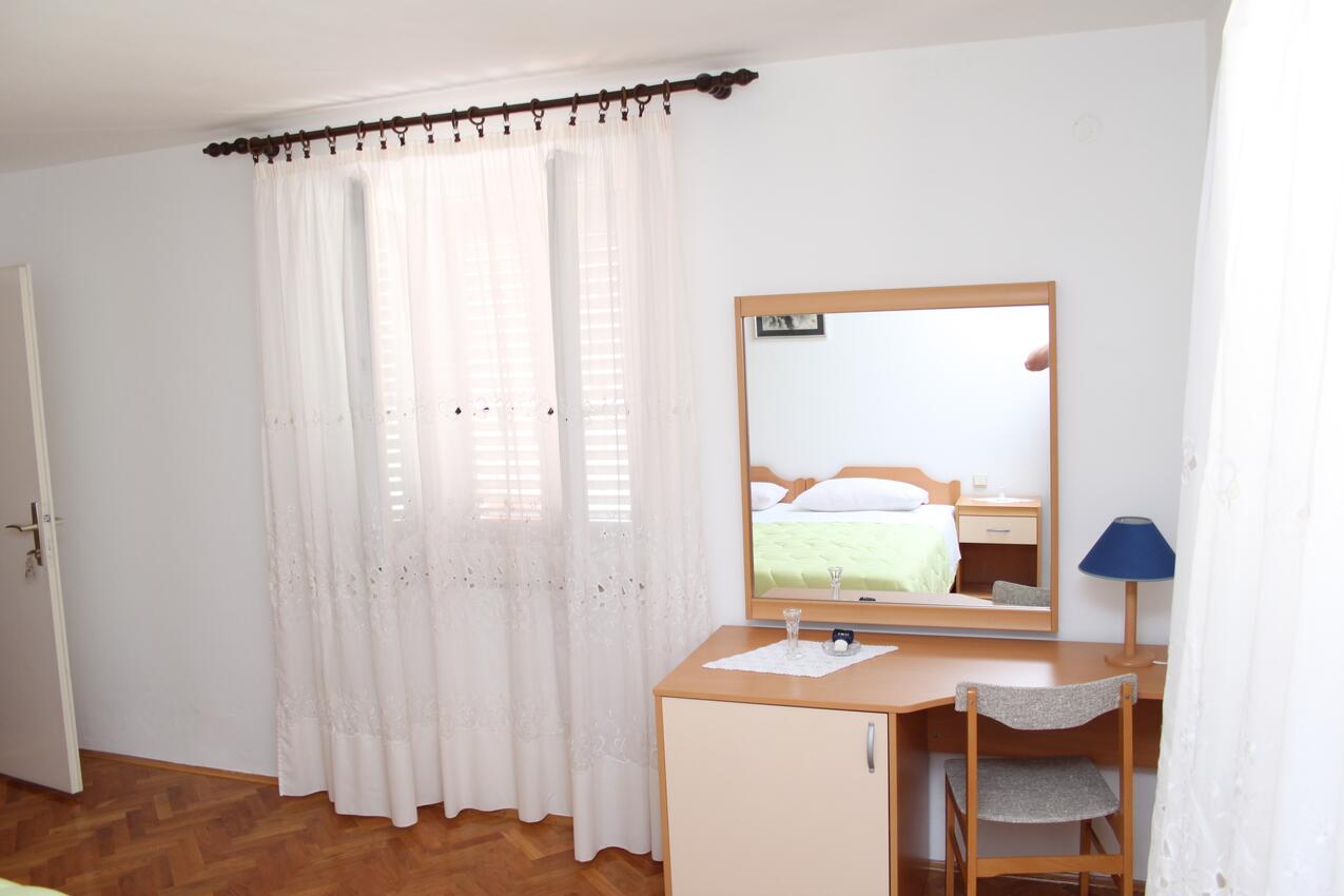 A-14640-a - Alloggi privati - Appartamenti accanto al mare Vinjerac, Zara - Zadar