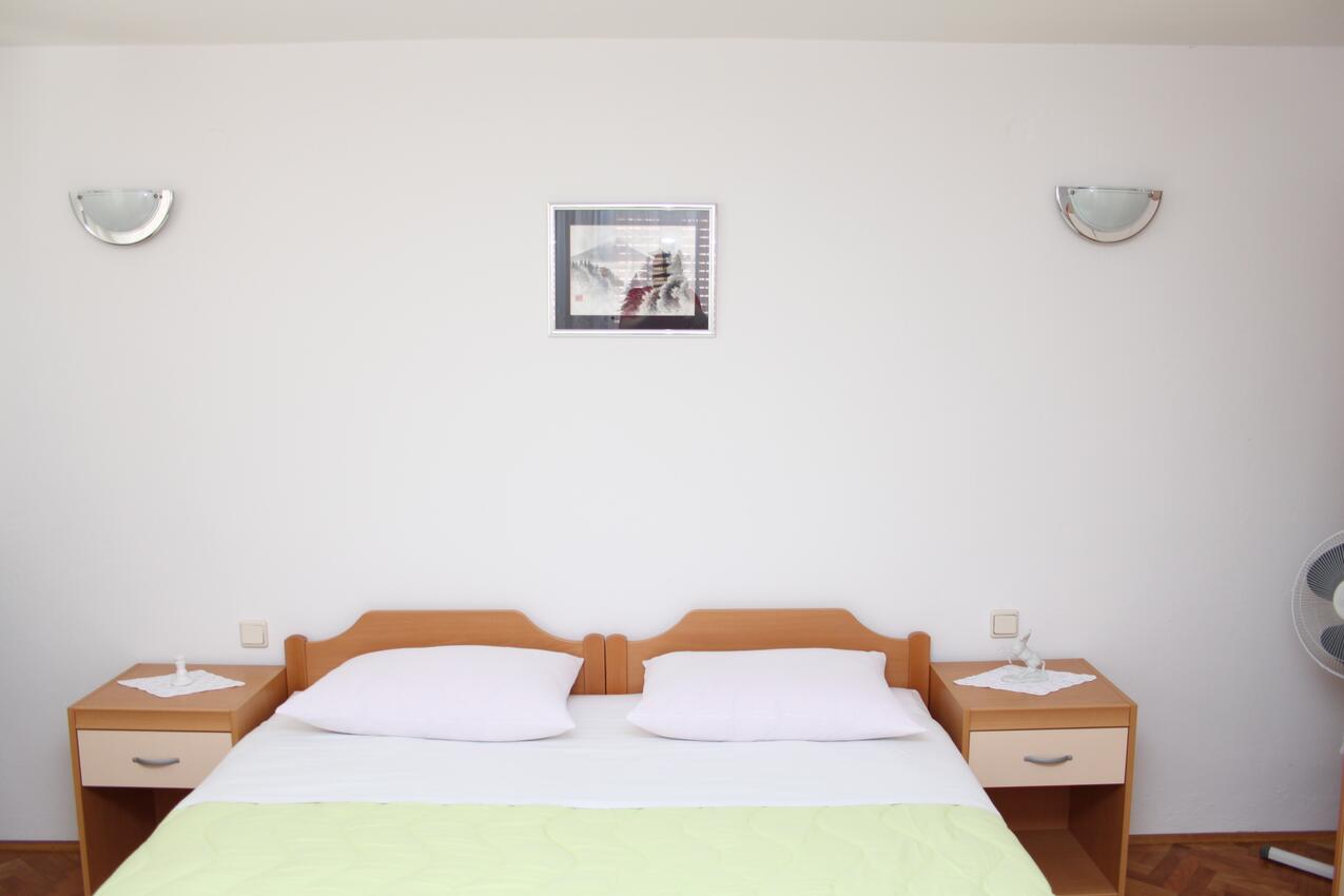 A-14640-a - Alloggi privati - Appartamenti accanto al mare Vinjerac, Zara - Zadar
