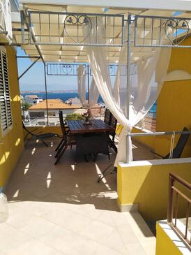 Appartement de deux chambres Kali, Ugljan (A-14679-a(