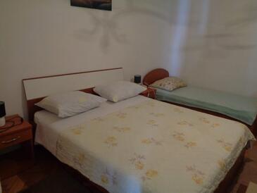 Apartments with parking space Sukošan, Zadar - 14681