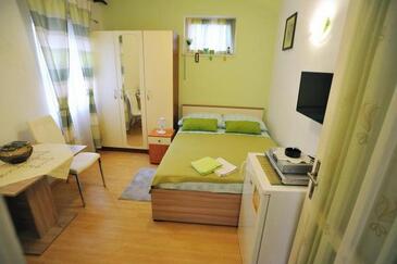 Apartments by the sea Zadar - 14683