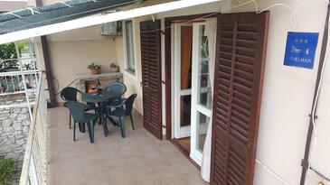 Apartments with parking space Viskovici, Raša - 14691