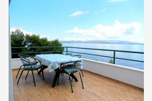 Three bedroom apartment Cove Gornja Krusica Three bedroom apartment Cove Gornja Krusica, Šolta (A-14696-a)