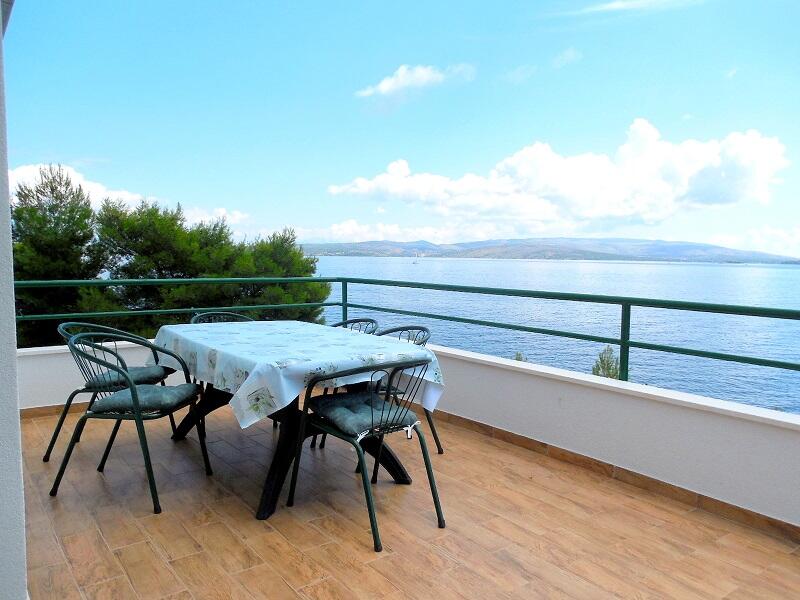 Apartments by the sea Cove Gornja Krusica, Šolta - 14696
