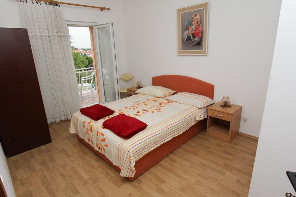 Apartmaji s parkingom Sveti Filip i Jakov, Biograd - 14706