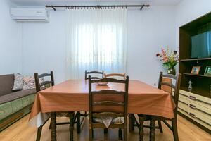 2-Zimmer-Ferienwohnung Gradac 2-Zimmer-Ferienwohnung Gradac, Makarska (A-14708-b)