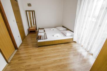 Apartmanok a tenger mellett Rovanjska, Paklenica - 14732