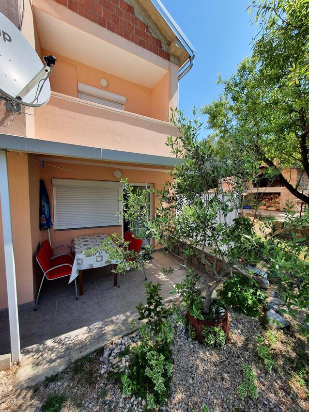 AS-14732-b - Private accommodation - Apartments and rooms by the sea Rovanjska, Paklenica