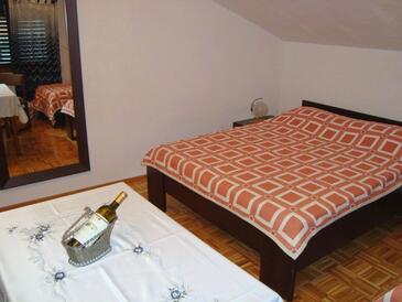 Apartments with parking space Sukošan, Zadar - 14742