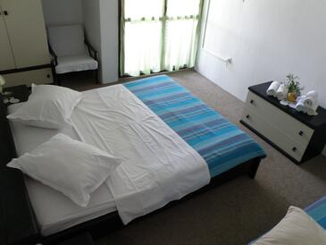 Lejligheder til familier med børn Pasman - 14788