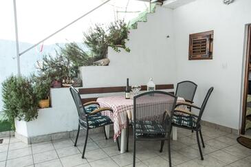 Apartments by the sea Krilo Jesenice, Omiš - 14823