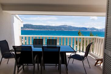 Two bedroom apartment Arbanija, Čiovo (A-14825-c(