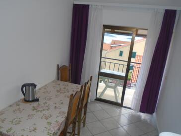 Apartamentos e estúdios com varanda Orebić, Dalmácia do Sul
