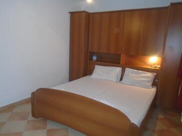 Apartamentos e estúdios com varanda Orebić, Dalmácia do Sul
