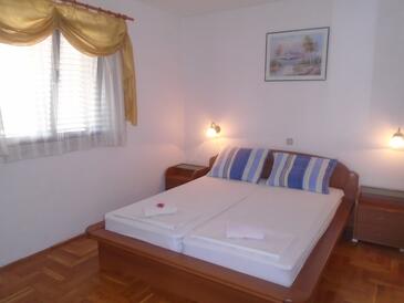Apartamentos e estúdios com varanda Orebić, Dalmácia do Sul