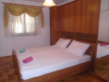 Apartamentos e estúdios com varanda Orebić, Dalmácia do Sul